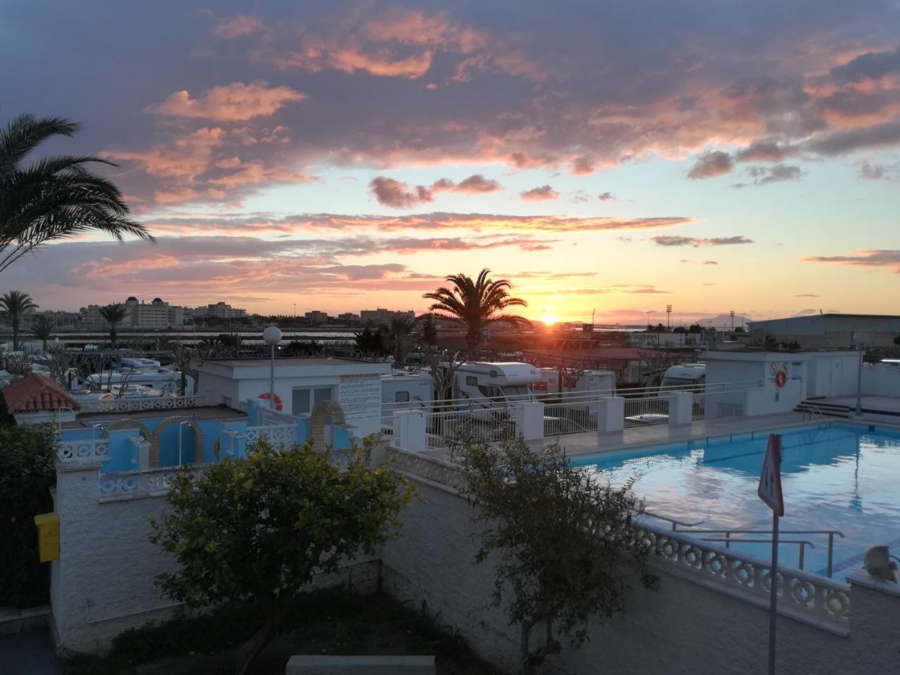 Camping Bahia Санта Пола Экстерьер фото